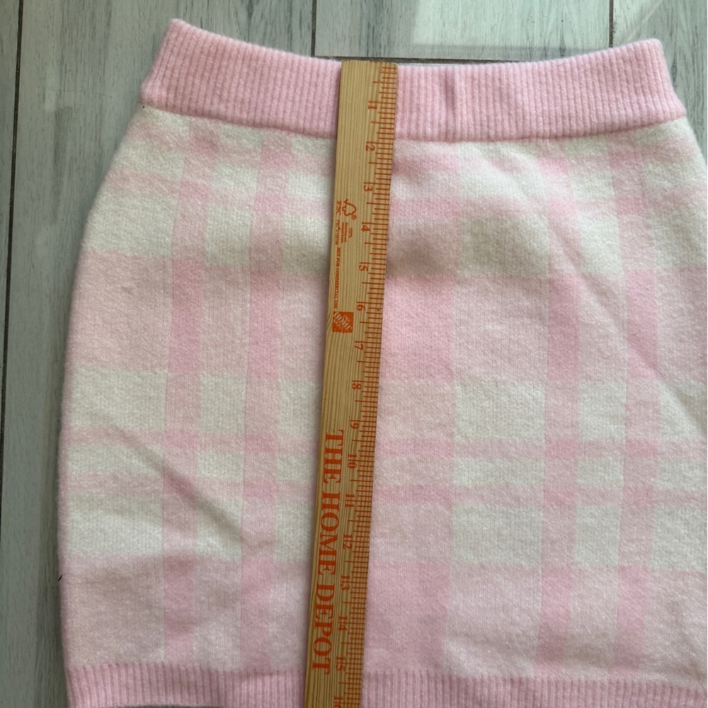 MARBLE Pink and Cream Checkered Pencil Skirt - Picture 3 of 6